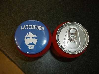 BOB LATCHFORD  EVERTON FC OR BIRMINGHAM FC  MAGNET  BLUE 55mm IN SIZE