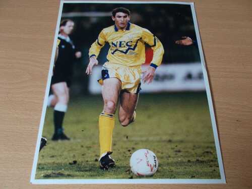 Press photo--Martin Keown (Everton) 10-3-1992.   (PH318)