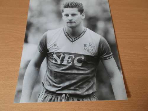 Press photo--Paul Bracewell (Everton) April 1986.  (PH346)