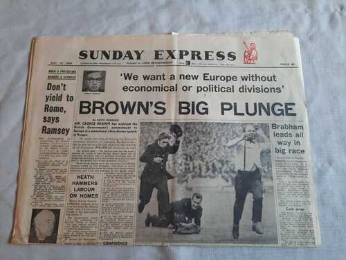 1966 FA CUP FINAL Everton 3 Sheffield Wednesday 2 Sunday Express Front and Back