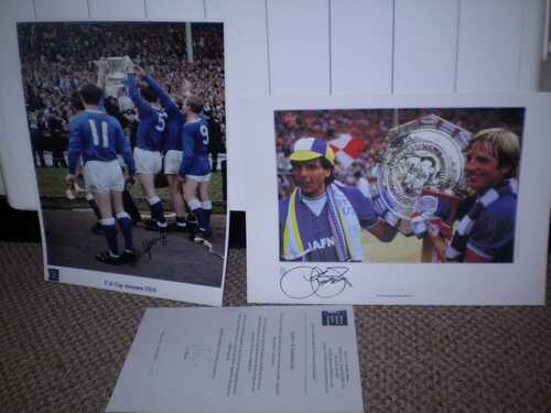 Everton F.C Legends Alex Young and Graeme Sharp Signed Photo's and Certificate