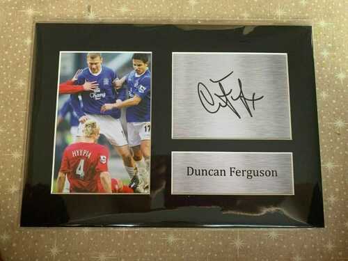 BNIP EVERTON DUNCAN FERGUSON DISPLAY PHOTO and SIGNATURE PRINT GIFT PRESENTATION