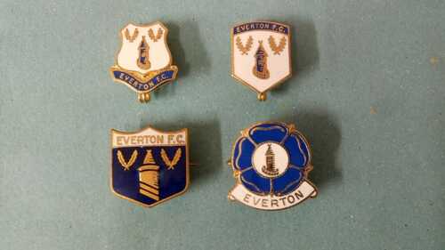 EVERTON FC - Collection of 4 badges