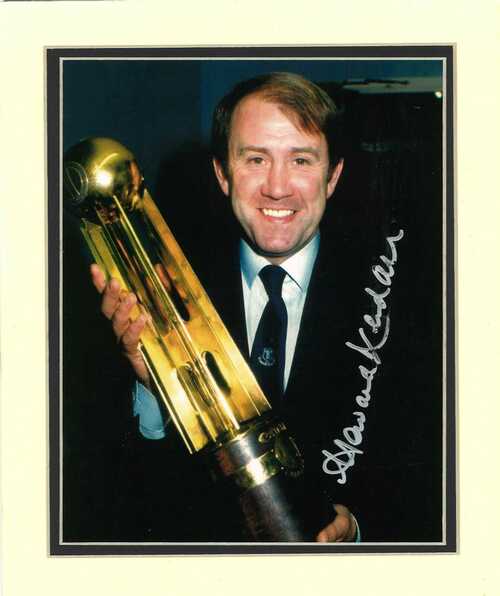 Howard Kendall Everton Signed Authentic Mounted Football Photograph 12x10 KB164