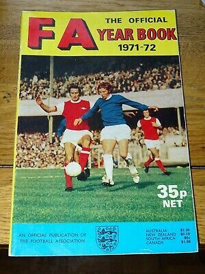 FA Year Book 1971/72 George Graham Arsenal and Alan Ball Everton on cover