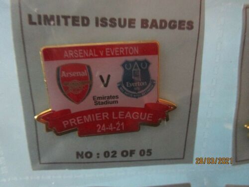 ARSENAL EVERTON  LIMITED EDITION 2020 VERY RARE RED/WHITE COLOURED BADGE