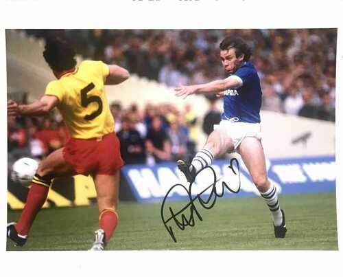 EVERTON'S PETER REID  10