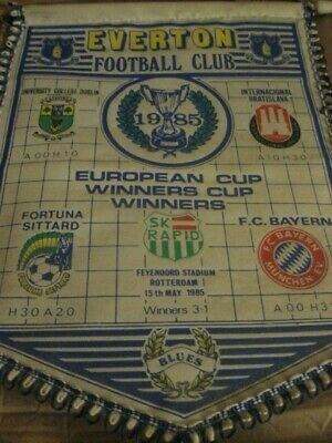 RARE OLD 1985 EVERTON FOOTBALL CLUB ECWC LARGE 10.5 x 14 INCH PADDED PENNANT