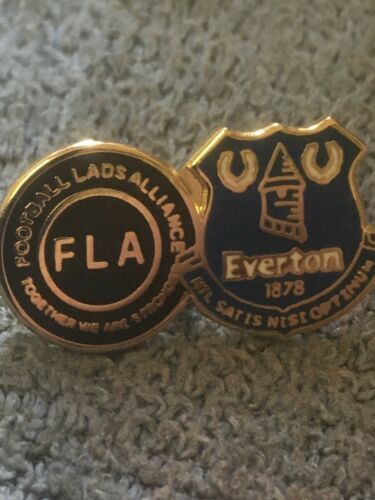 Everton Rare Badge