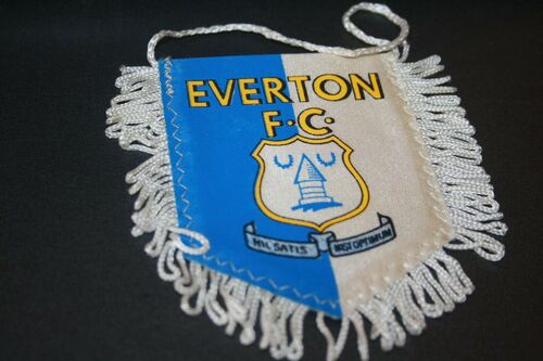 PETIT FANION * PENNANT )) EVERTON FC = = ENGLAND