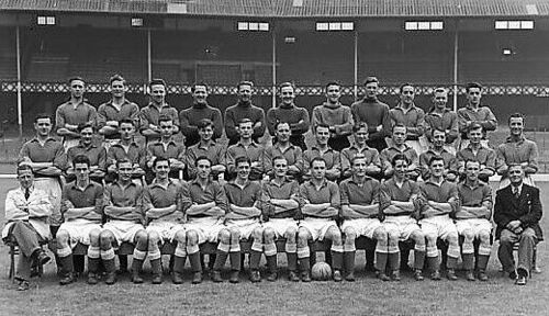 EVERTON FOOTBALL TEAM PHOTO>1951-52 SEASON